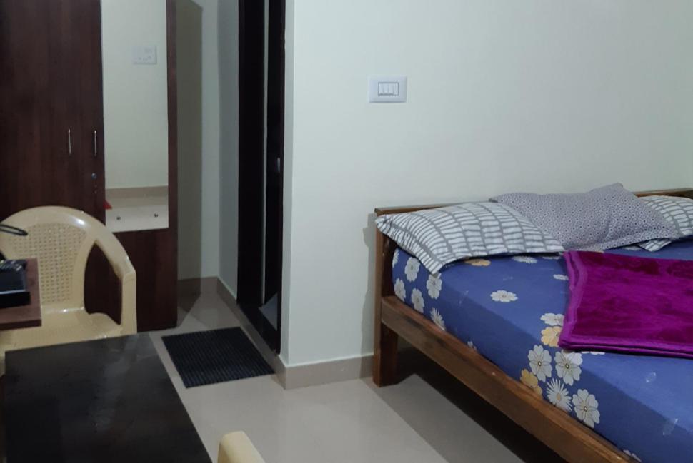Sri Nandini Guest House Chikmagalūr Exteriör bild
