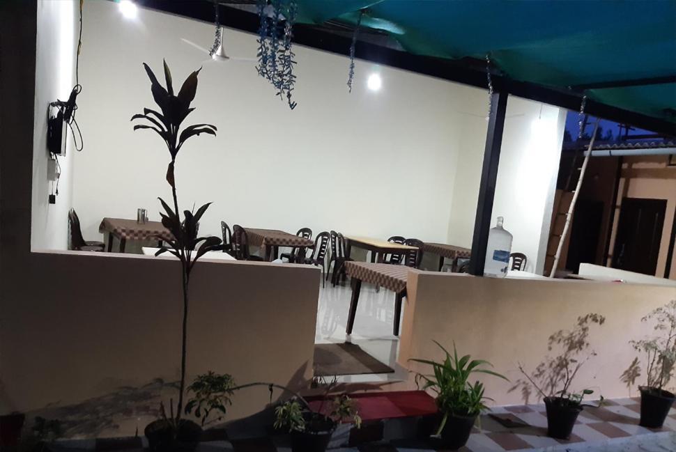 Sri Nandini Guest House Chikmagalūr Exteriör bild
